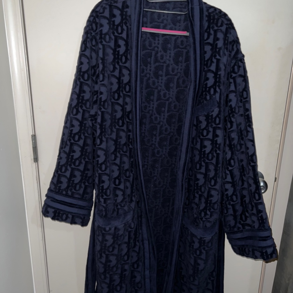 Mens Dior Robe - Picture 5 of 6